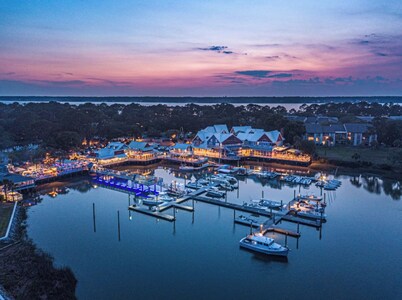 Penthouse condo overlooking Harbour Town Yacht Club