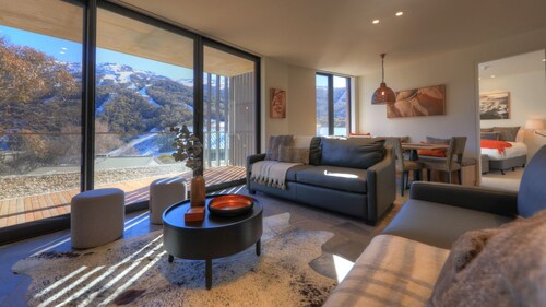 Bellevarde 1.2 with Spectacular Mountain Views