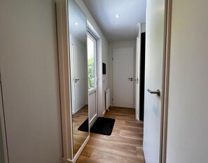 Interior - Unique Chalet for 5 With Garden (Sint Maartensvlotbrug)