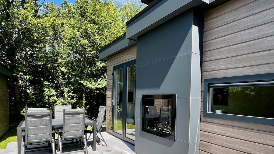 Unique Chalet for 5 With Garden