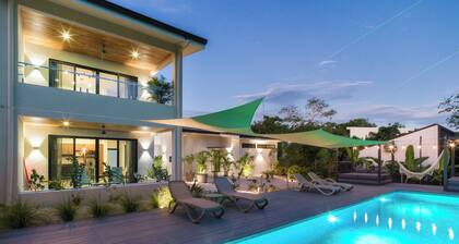 5 min Walk to the Beach - Casa Bo Jungle Tamarindo