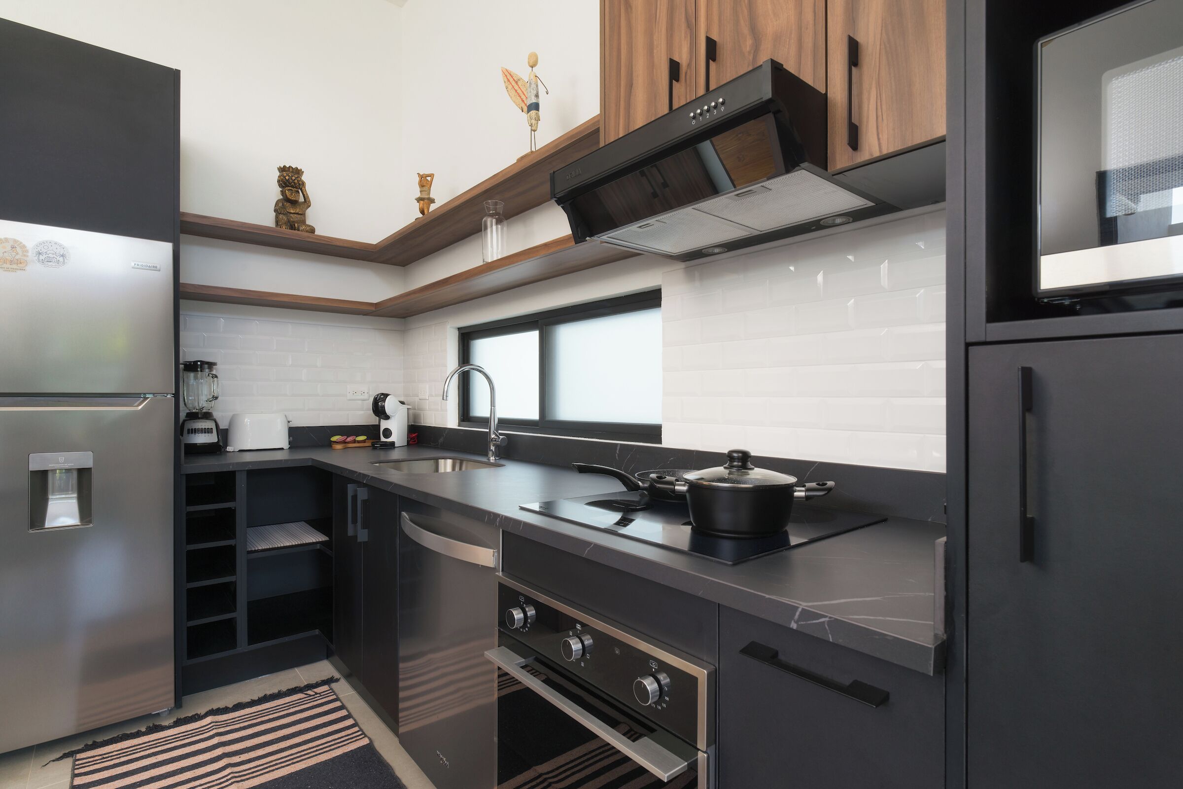 House, 2 Bedrooms, Patio, Garden View | Interior