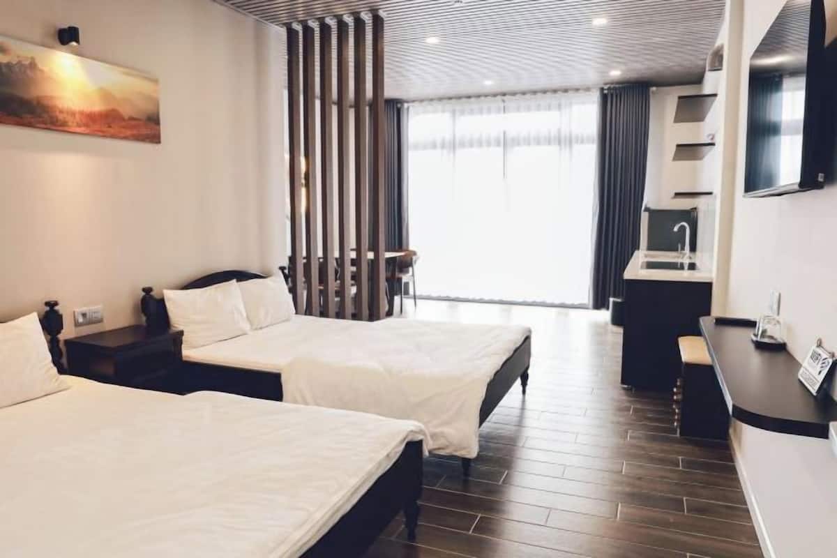 Escrivaninha, Wi-Fi de cortesia, roupa de cama