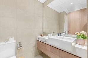 Haartrockner, Handtücher