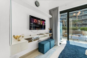 1 soverom, skrivebord, strykejern/-brett og wi-fi (inkludert)