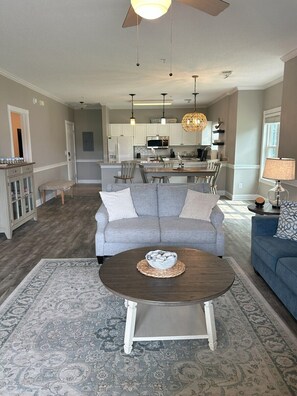 Téléviseur, livres