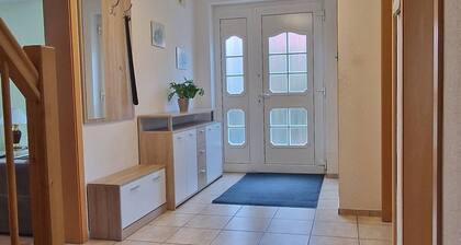Holiday Home 'Kleine Auszeit' with Private Terrace, Private Garden and Wi-Fi
