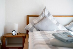 2 Schlafzimmer, Bügeleisen/Bügelbrett, kostenloses WLAN, Bettwäsche