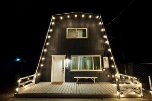 Exterior - Rileys • Big Bear Cabin • Near Slopes & Village (Big Bear)