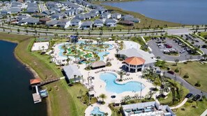 Exterior - Spacious 5-bedroom townhome with WiFi, AC in terrific Kissimmee (Kissimmee)