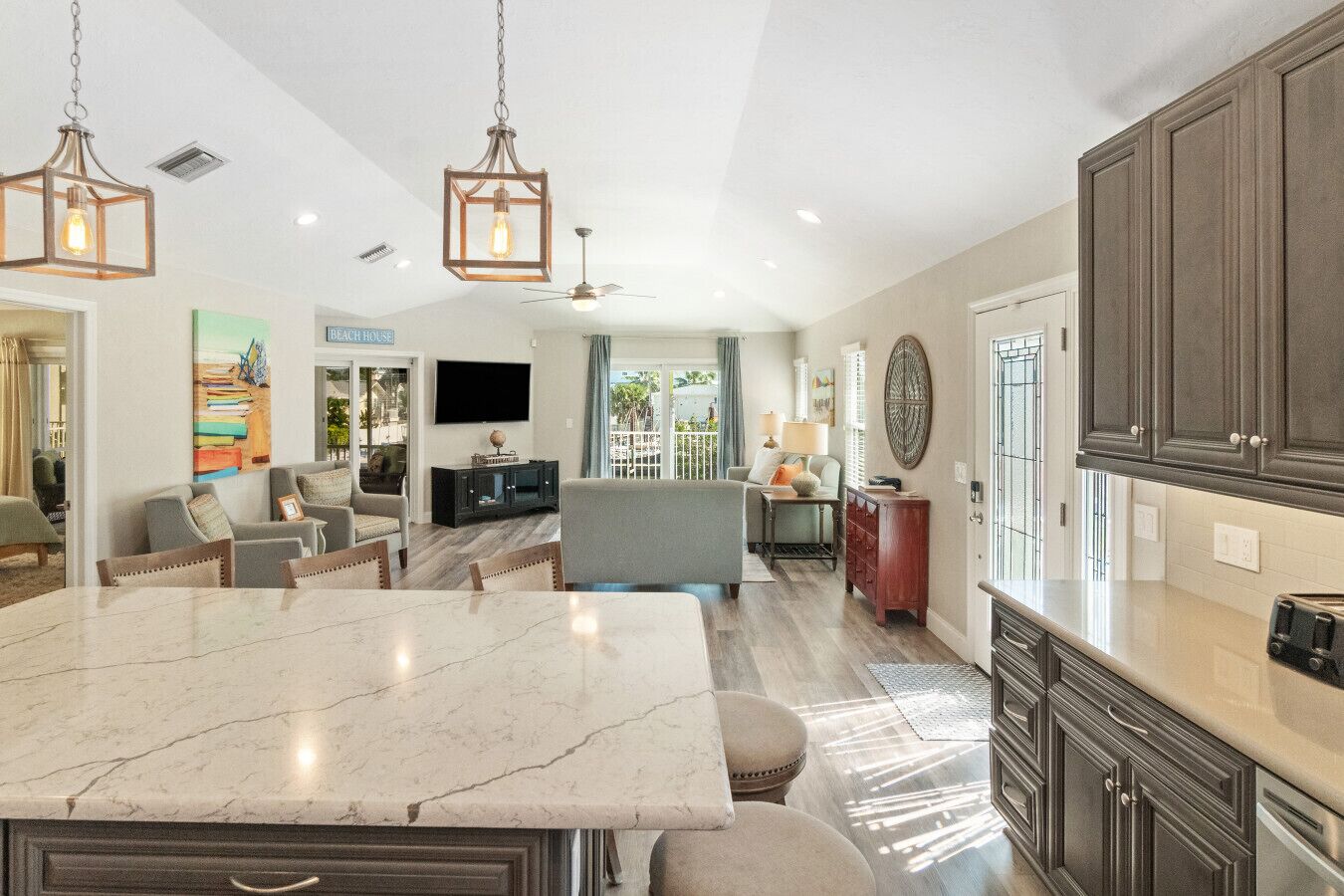 تلفزيون ذكي، مكتب