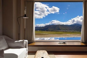 Phòng đôi cơ bản, sân hiên, quang cảnh đồi núi | Truy cập Internet không dây miễn phí 