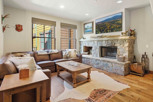 Smart TV, fireplace, printers