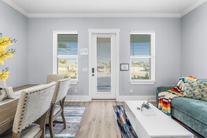 Smart TV, fireplace, video games