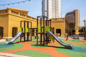 Children's area - Lovely Studio in Murjan 2, Jumeirah Beach Residence (Dubai)