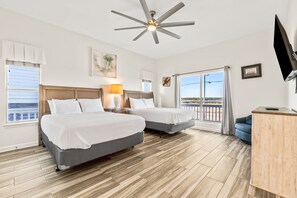 4 habitaciones, tabla de planchar con plancha y acceso a internet