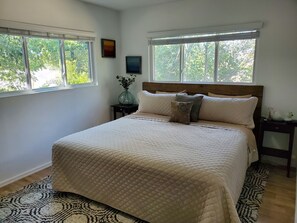 3 chambres, bureau, Wi-Fi, draps fournis