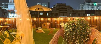 D.A.L Premium Capsule Hotel