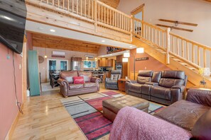 Fernseher, Tischfußball