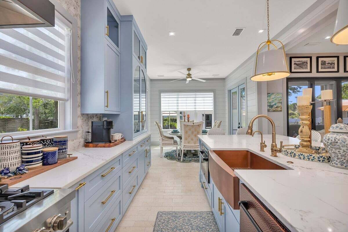 ثلاجة، ميكروويف، فرن، موقد طهي مسطح