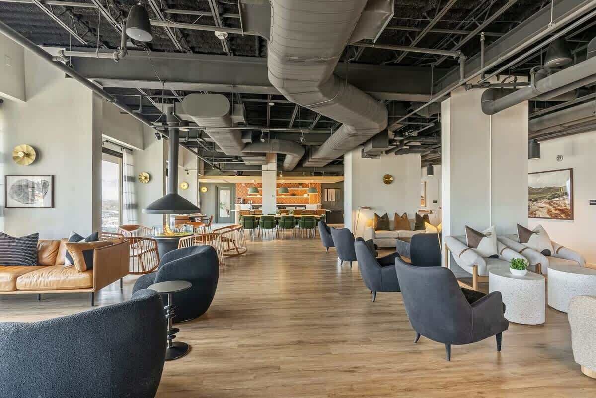 Modern Downtown High Rise Gym, Free Pkg - Salt Lake City, UT
