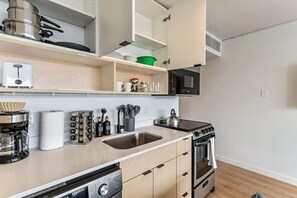 Fridge, microwave, oven, stovetop