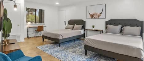 1 bedroom, desk, iron/ironing board, WiFi