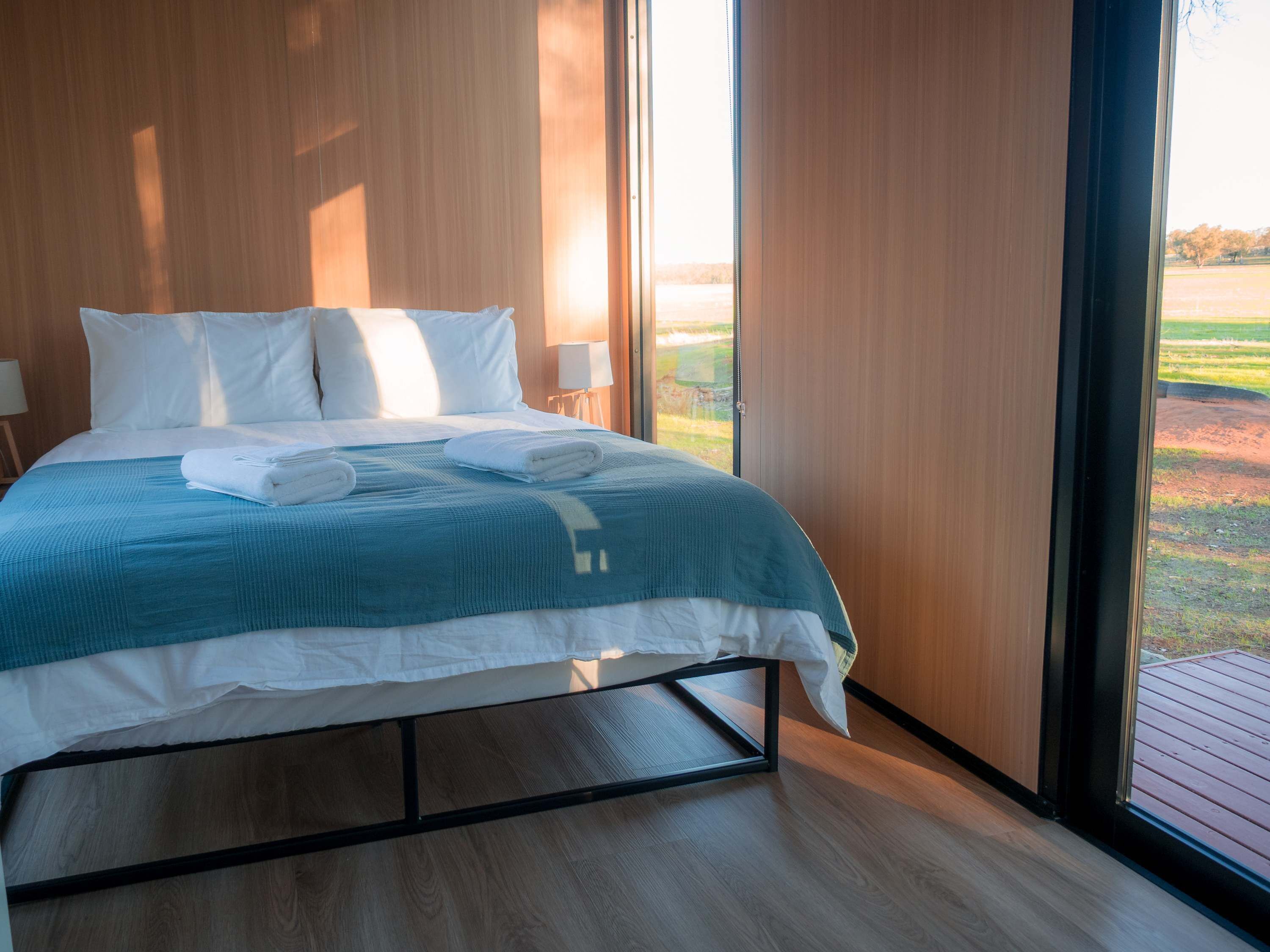 1 habitación y ropa de cama 