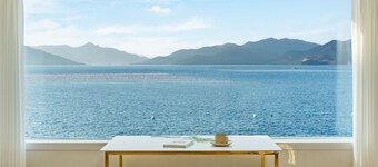 Geoje Daol Pool Villa Pension