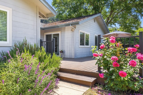 Ben Lomond Mediterranean Villa with full sun, spa, and spacious yard