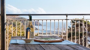 Basic Room, 1 Bedroom (A 201(private BBQ/Pet))