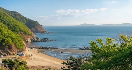 Ganghwa Raube Pet-friendly Pension