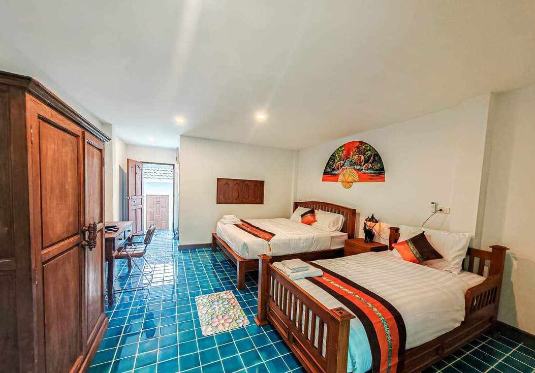 Family Quadruple Room | Desk, free WiFi