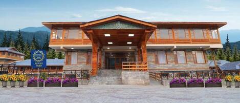 Fachada de la propiedad