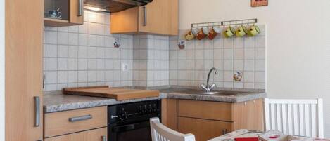 雪櫃、焗爐、爐具、咖啡機/沖茶器