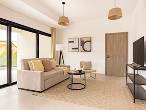 TV - Sanders Eduardovich - Cozy 2-Bdr with Balcony (Agios Athanasios)