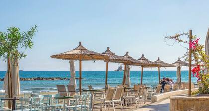 Sanders Eduardovich - Cozy 2-Bdr with Balcony