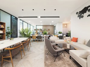 Interior - Le collective Sokcho Central (Sokcho)