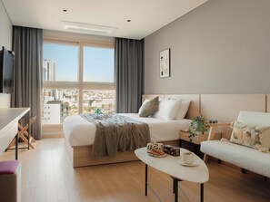 Blackout curtains, soundproofing, free WiFi, bed sheets