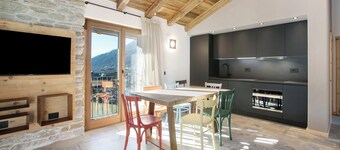 Apartment 'Samatè' with Mountain View, Private Terrace and Wi-Fi