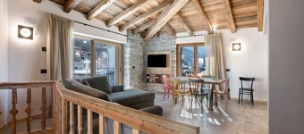 Apartment 'Samatè' with Mountain View, Private Terrace and Wi-Fi