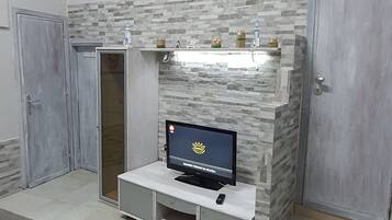 TV