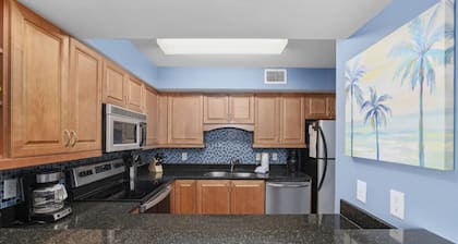 Brand New to the Rental Market - Premiere Oceanfront Condo - Pet Friendly! SOS102