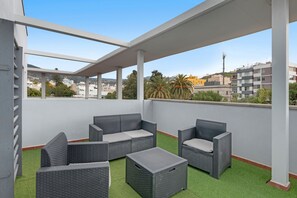 Terrace/patio - Apartment 'Olia' with Private Terrace, Balcony and Air Conditioning (Los Llanos)