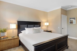 2 bedrooms, desk, iron/ironing board, travel cot - La Paloma by AvantStay | Large Private Patio, Pool+Hot Tub (Dana Point)