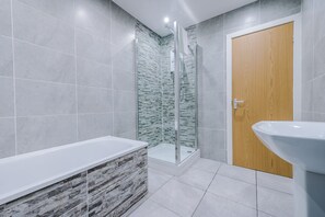 House | 4 bedrooms