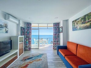 TV - Casa Monze | Sea Views (Torremolinos)