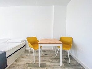 Dining - Modern studio in Santa Clara (Torremolinos)