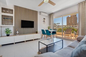 TV - Casa Cristal - Sea Views (Torremolinos)
