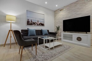 TV - Casa Don - La Carihuela (Torremolinos)
